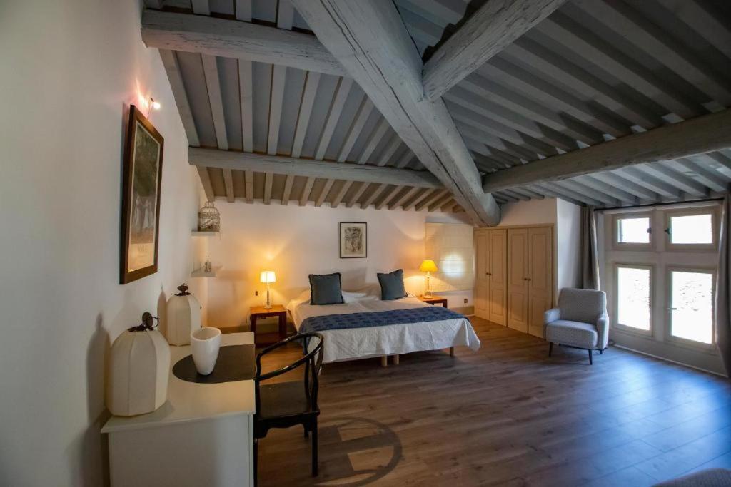 Mas Des Becasses, En Provence - 22 Personnes Villa Арл Екстериор снимка