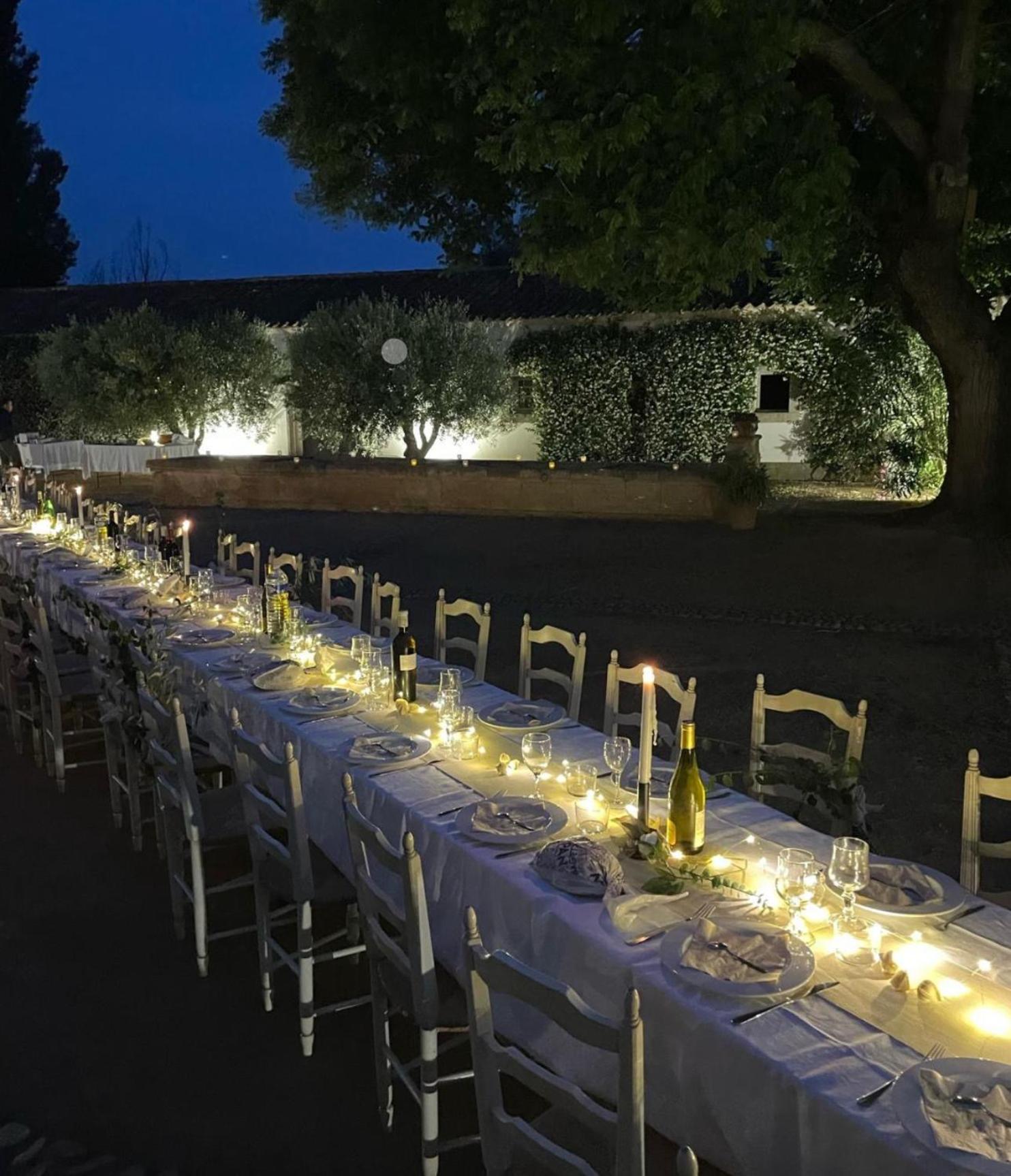 Mas Des Becasses, En Provence - 22 Personnes Villa Арл Екстериор снимка